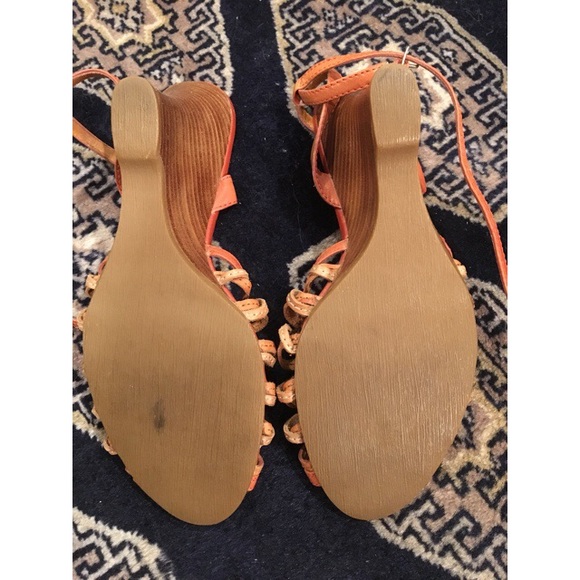 Nomi Orange & Tan Peep-Toe Wedges Size 7 - Picture 3 of 4